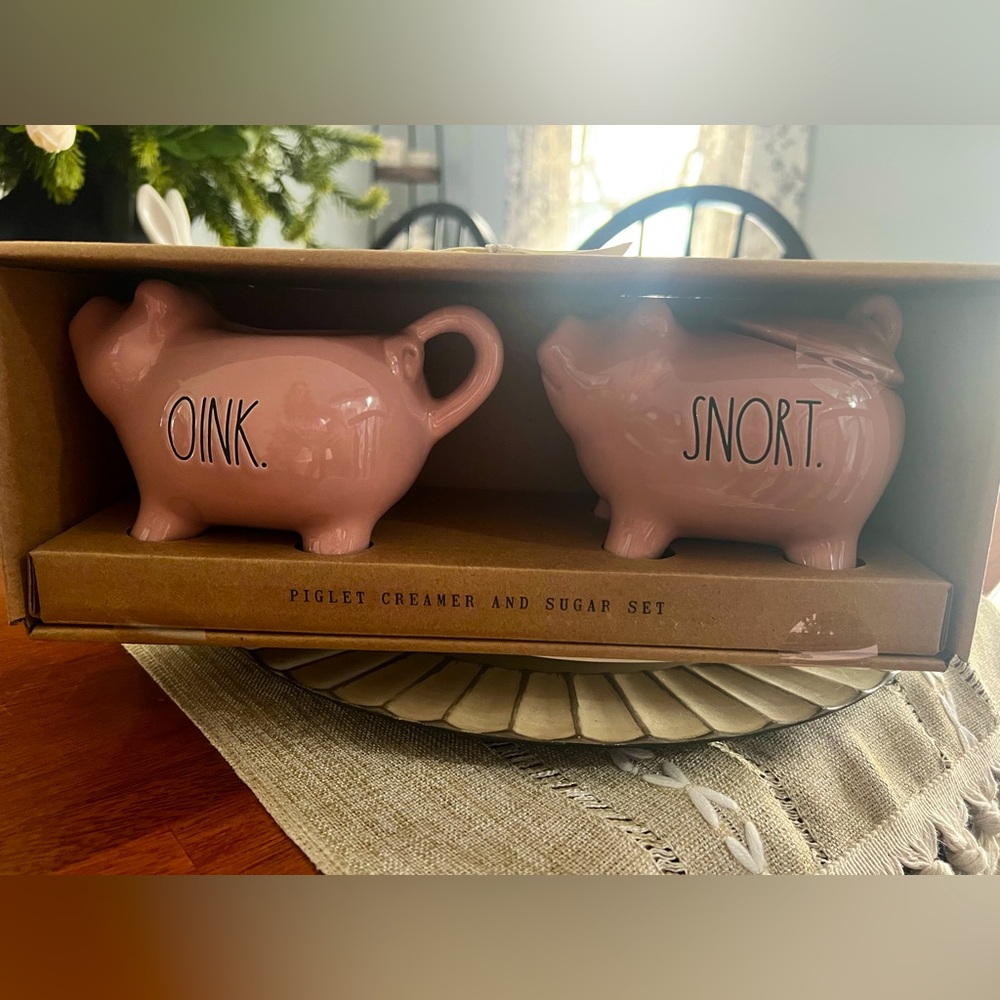 Rae Dunn piglet Oink & Snort sugar and creamer set.  NWT‎
